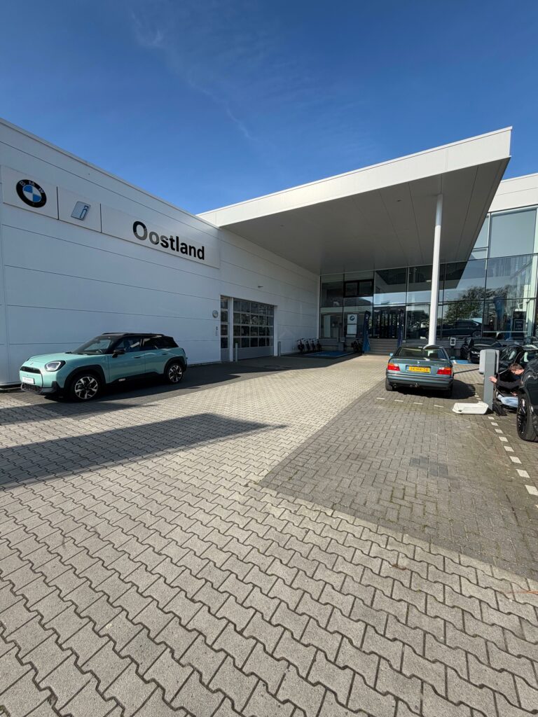 Storingsonderzoek laadpalen BMW & MINI Oostland Enschede
